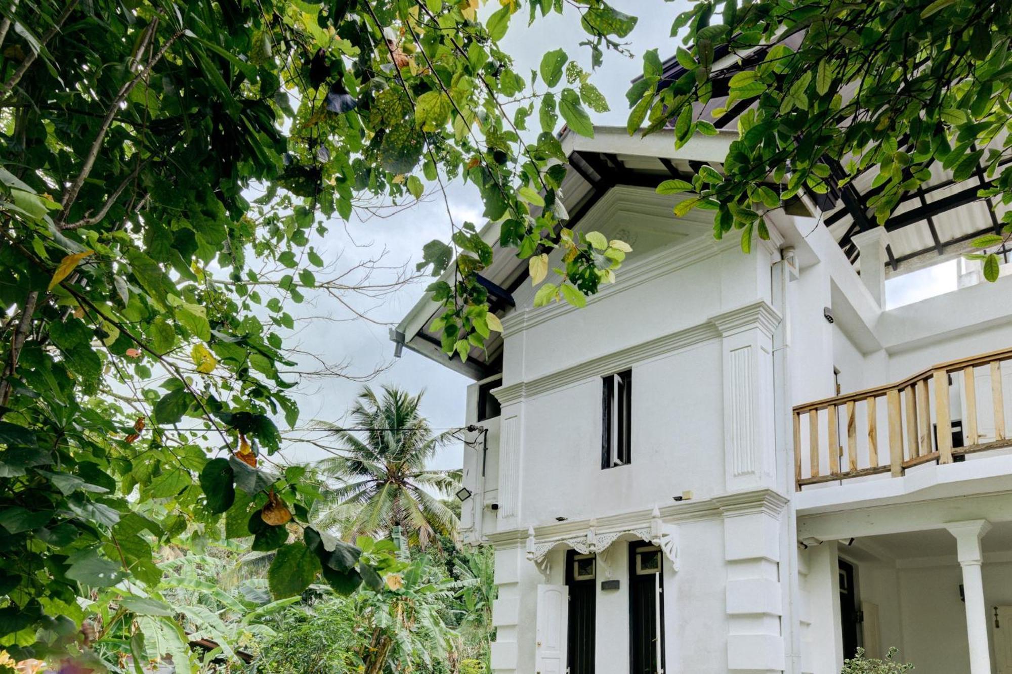 Watu House Hotel Dickwella Exterior photo
