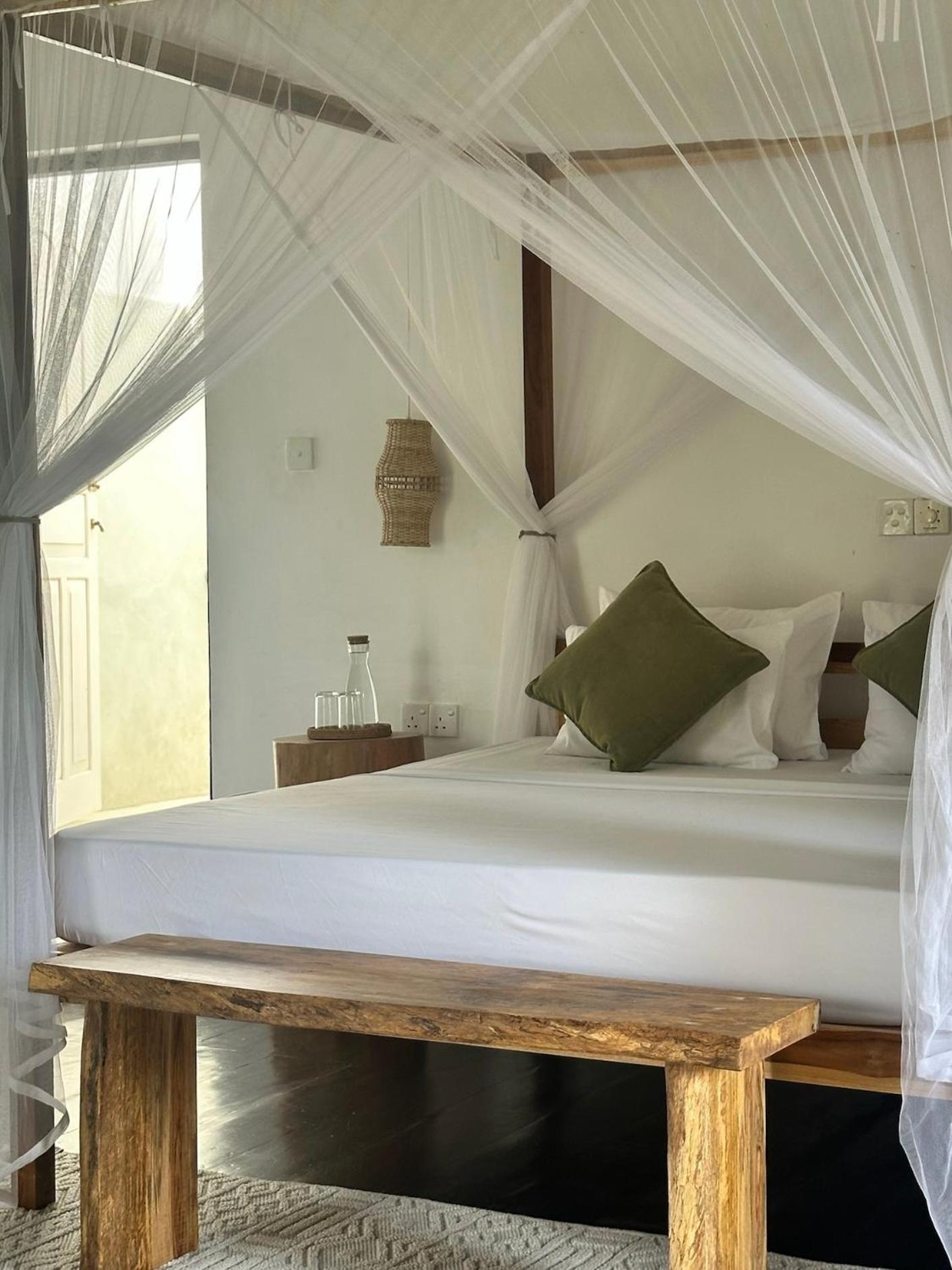 Watu House Hotel Dickwella Room photo